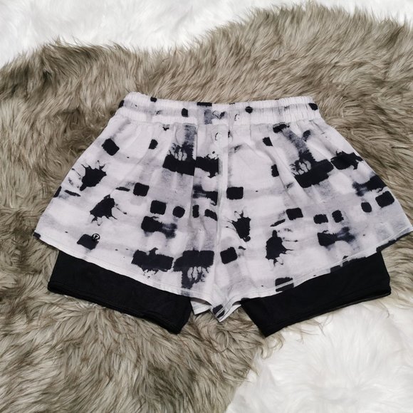 Lululemon Hot To Street Short Ghost Weave White - Picture 8 of 11